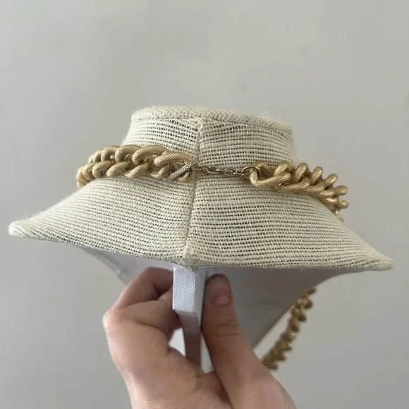 #32. Gold-Tone Chunky Curb Chain Necklace - Women's Jewelry - Picture 3 of 3